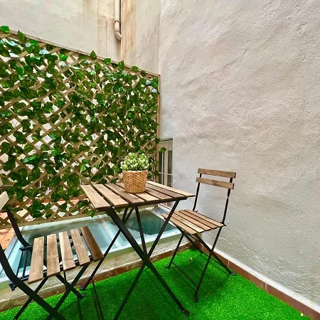 Guadiaro & Old Town With Patio By Ele * Malaga